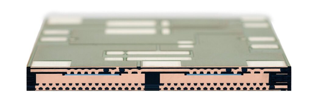 System PCB with integrated Power MOSFETs